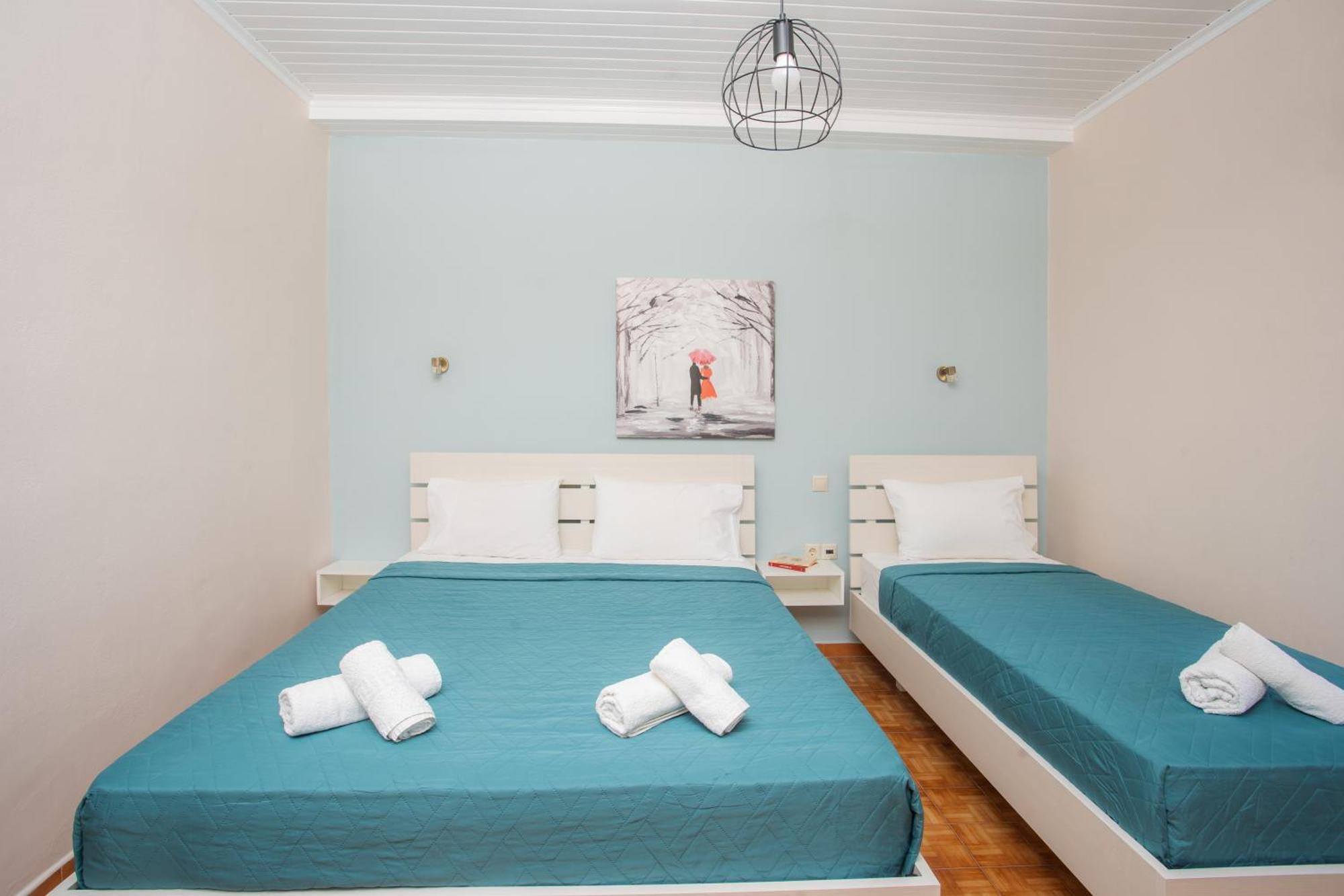 Eros Appartments Kalamítsi Exteriör bild